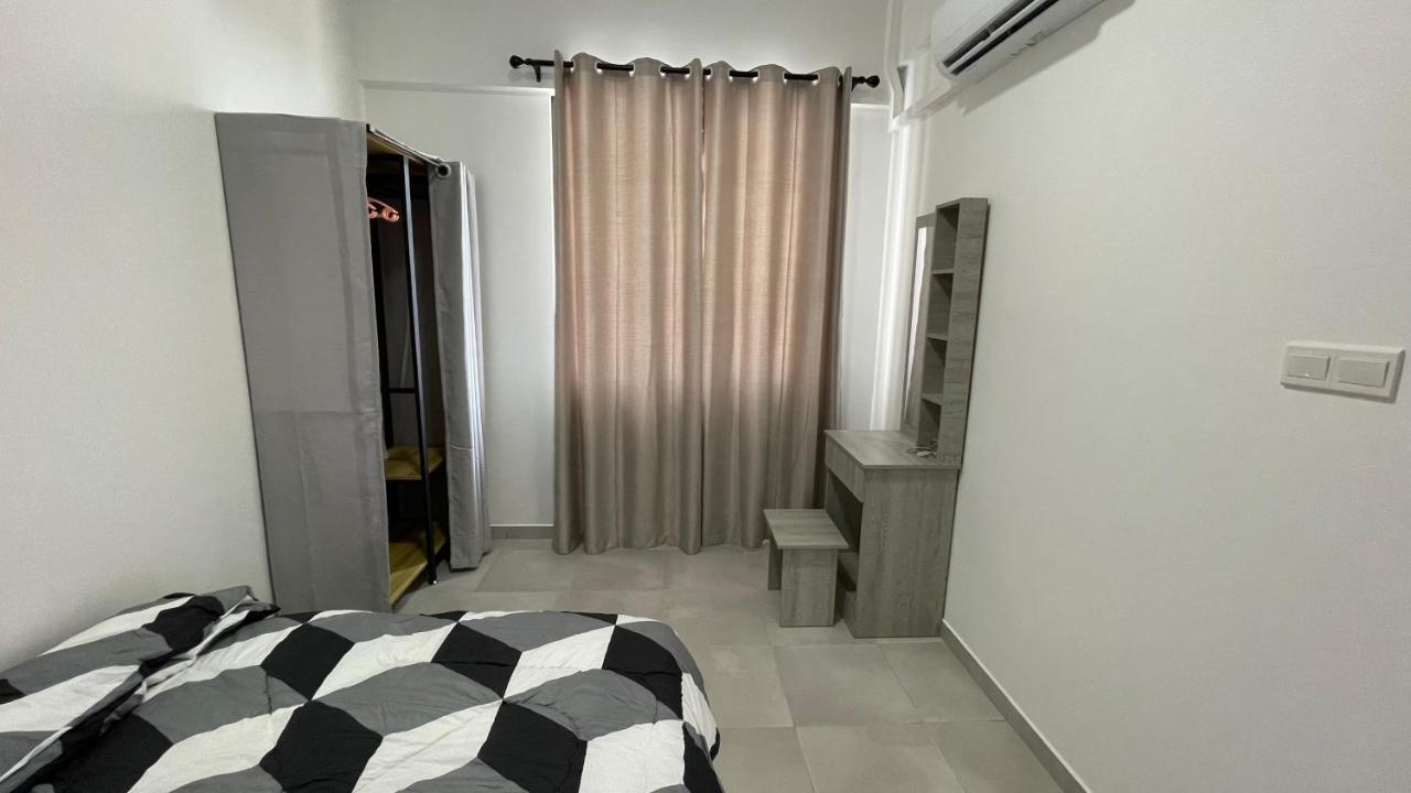 Sandakan Homestay 3Bedroom 2Bath Joyful Cottage 喜悦小屋 For 5 Guests Zewnętrze zdjęcie